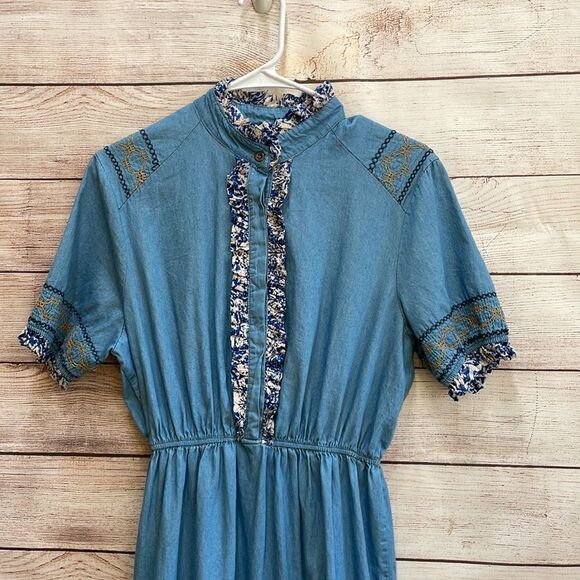 ANTHROPOLOGIE RED + OLIVE PEASANT MAXI DRESS IN BLUE CHAMBRAY - Picture 2 of 9